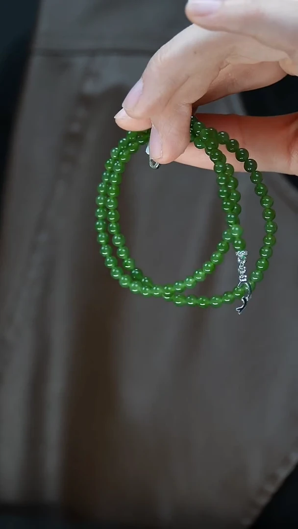 项链未镶嵌和田玉（碧玉）1