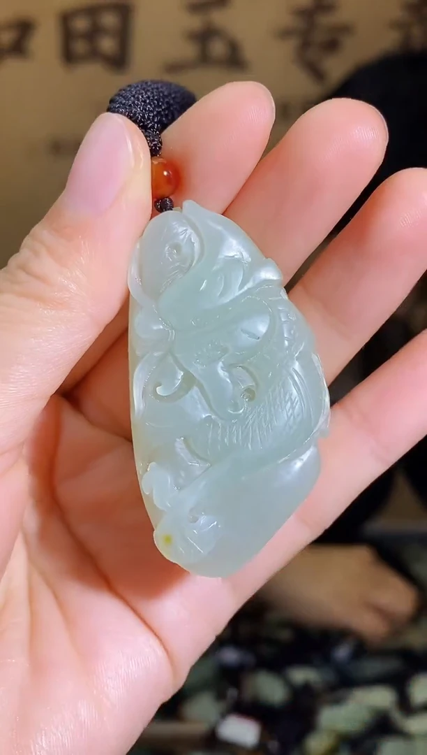 颈饰未镶嵌和田玉1