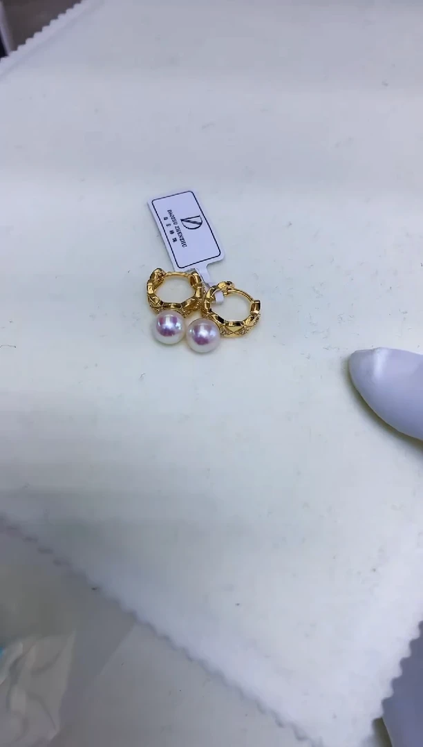 银S925镶嵌海水珍珠饰品小香风耳扣