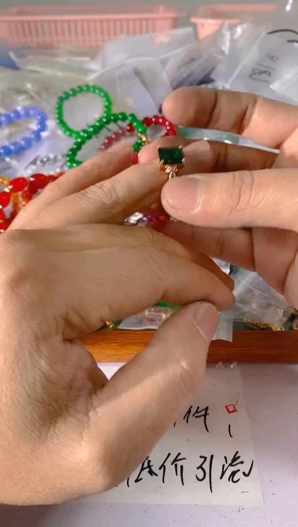 【闪购商品】水晶颈饰未镶嵌969红宝，蓝宝，贝珠多样性发一件赠链