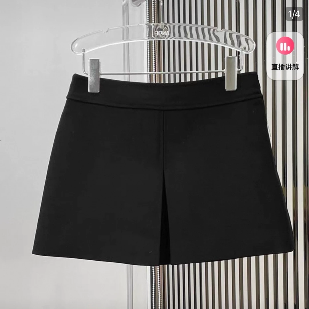 M.DUO 时尚显瘦休闲夏季百搭经典修身短裤裙3095