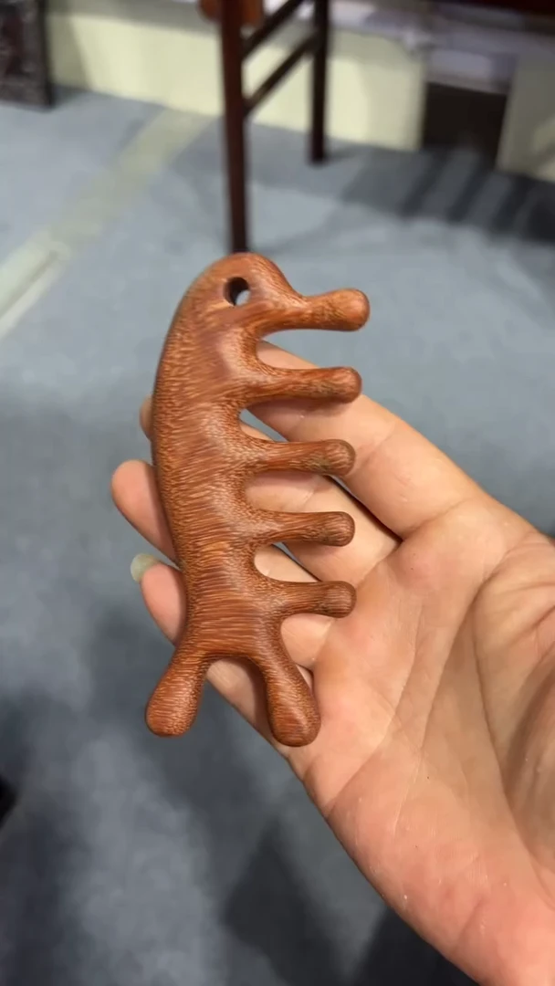 木金丝檀木 海豚按摩梳