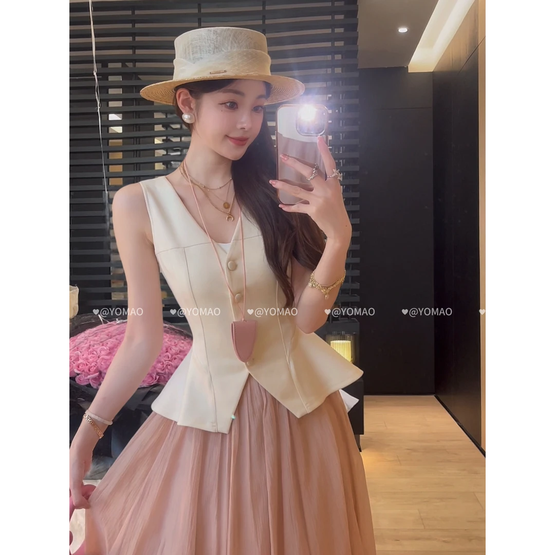 尤猫 YOMAO 夏季小众设计感气质网红吊带上衣女装Y31318