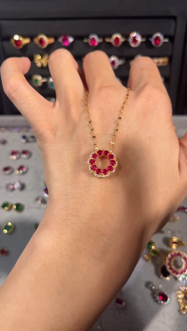 【闪购商品】红宝石吊坠(赠链)银S925镶嵌4153