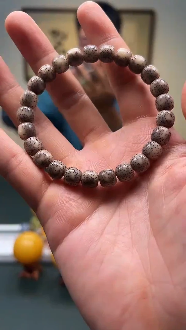 星月菩提手串8.9mm冰糖料子星月单圈