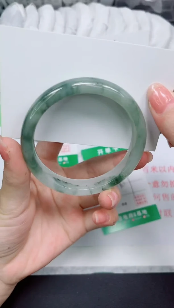 石英质玉手镯未镶嵌307-56