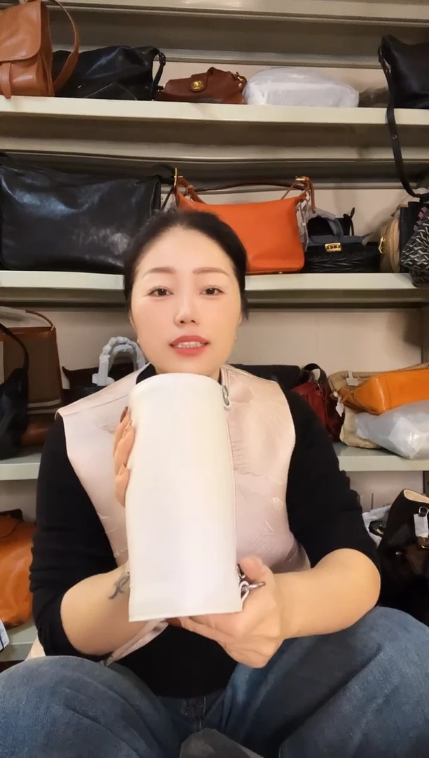 牛皮（革）高端订制时尚百搭女士手提斜跨包