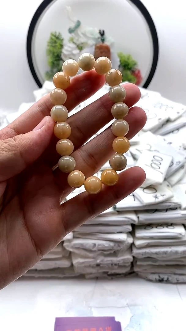 翡翠未镶嵌颈饰手串