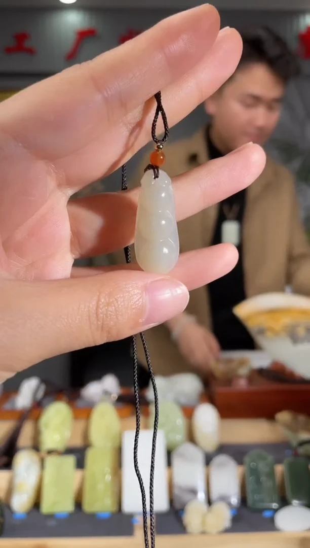 【闪购商品】和田玉颈饰未镶嵌拍一发一 多样性发货