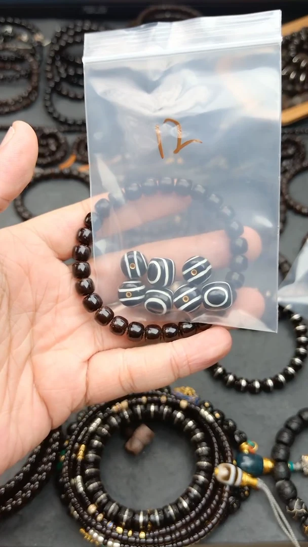 【闪购商品】椰蒂吊坠12 24k金孔道眼珠