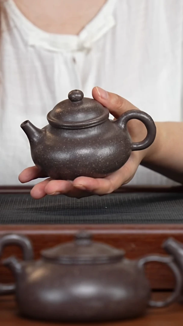 茶壶紫砂16目粗砂天青容天-小