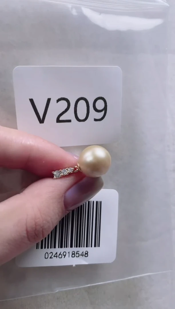 【闪购商品】海水珍珠吊坠银S925镶嵌V209