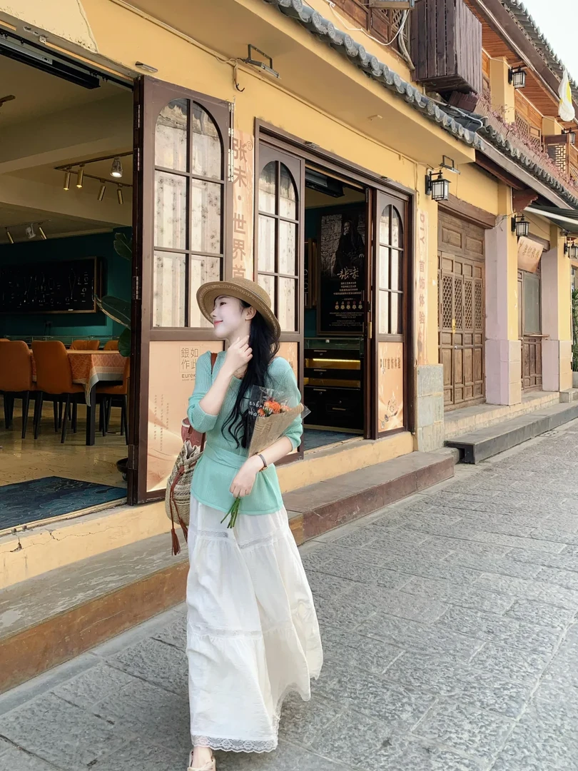 夏装搭配一整套韩系炸街减龄绿色绑带冰丝防晒针织衫半身裙两件套