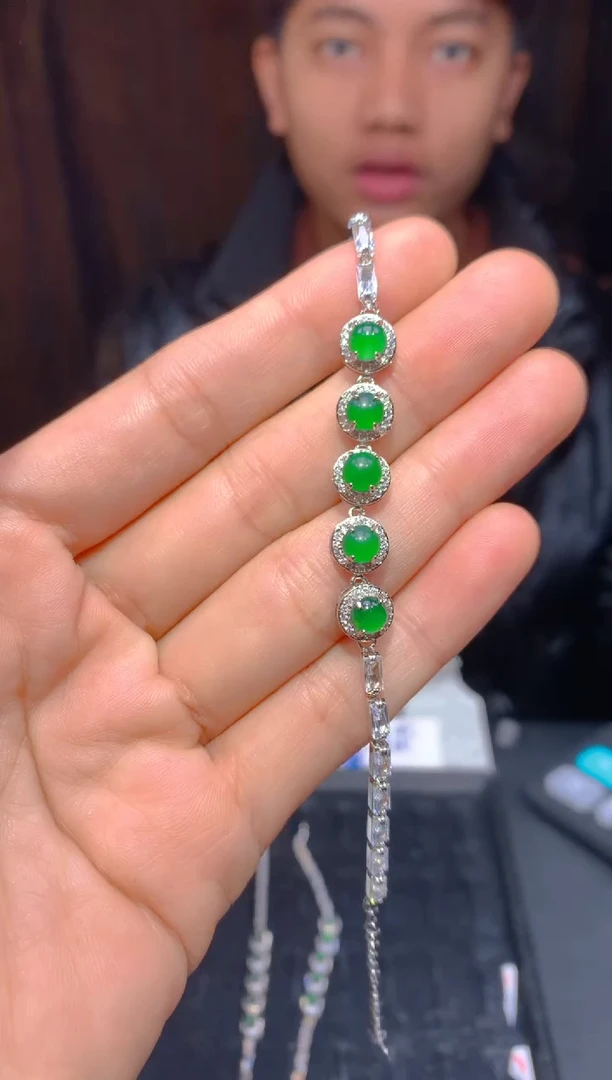 【闪购商品】定制翡翠未镶嵌27多样性发货（发其一）