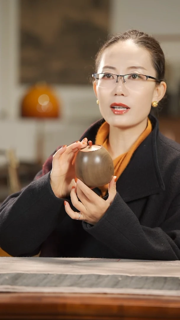 【闪购商品】金丝楠木雕684茶仓茶叶罐