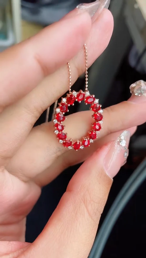 【闪购商品】彩色蓝宝石颈饰银S925镶嵌吊坠