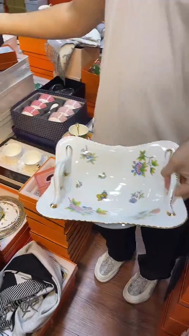 杯鸿辉家品牌瓷器，京东包邮！