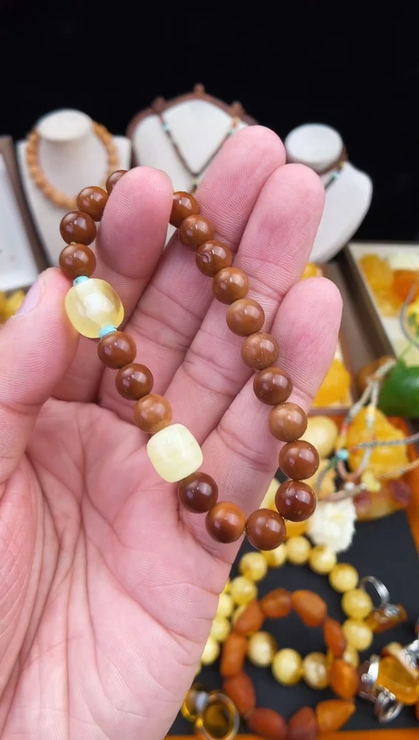 琥珀未镶嵌珠宝奇石柒月