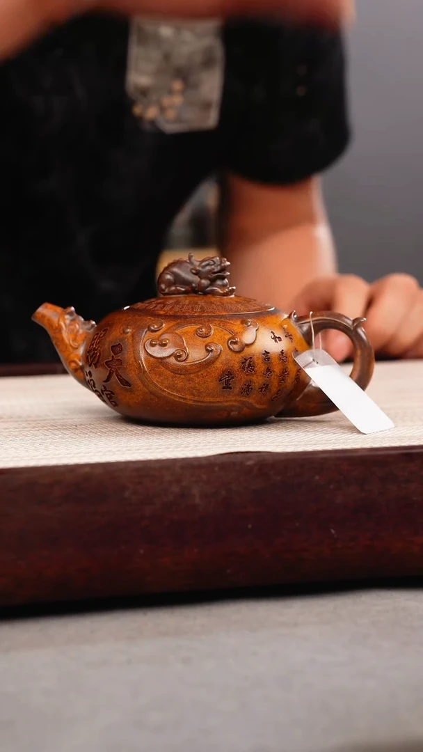 茶壶紫砂龙骨金砂  天官赐福 刻绘