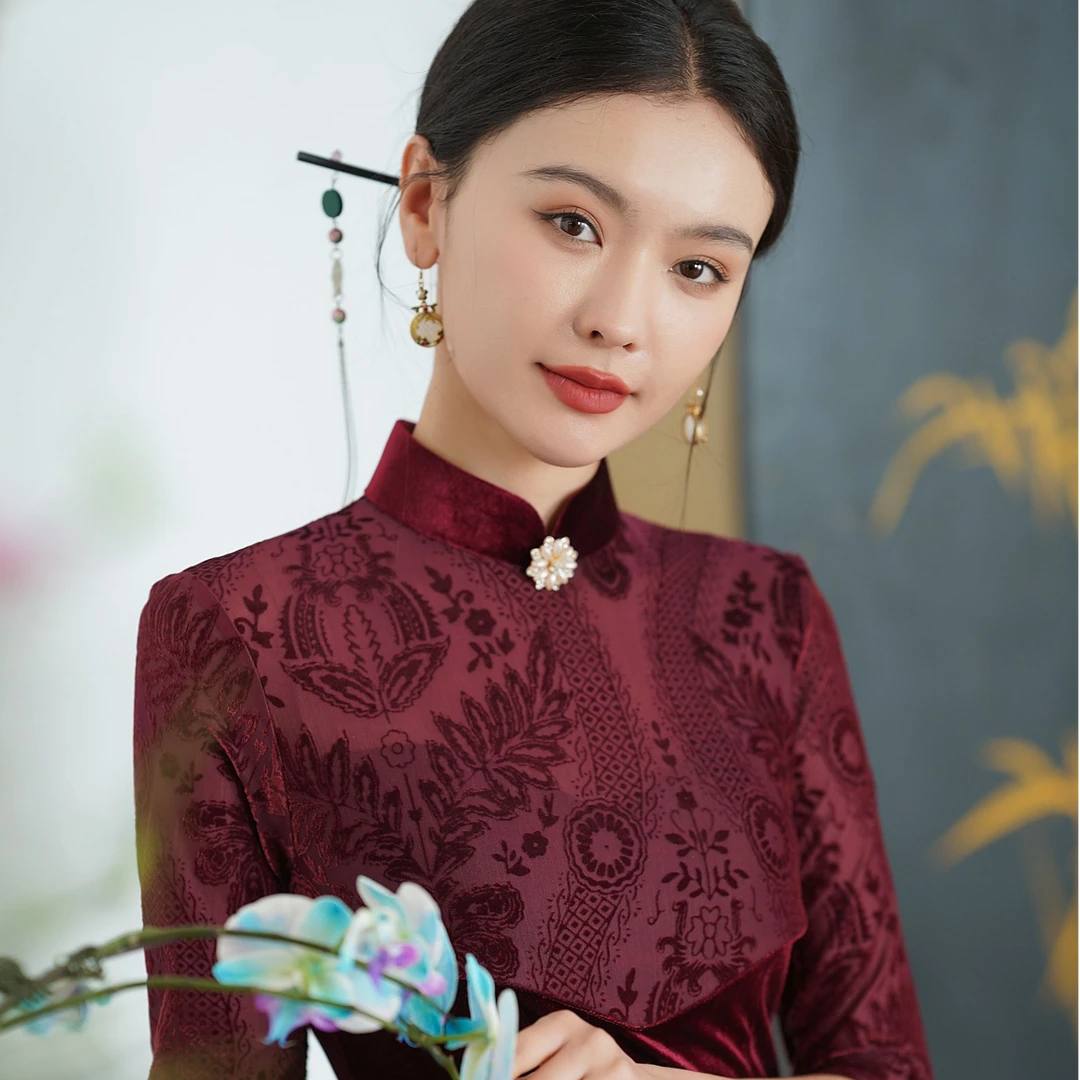 【风清余】2025春款新出炉植绒拼接丝绒气质日常显瘦中国风端庄旗袍