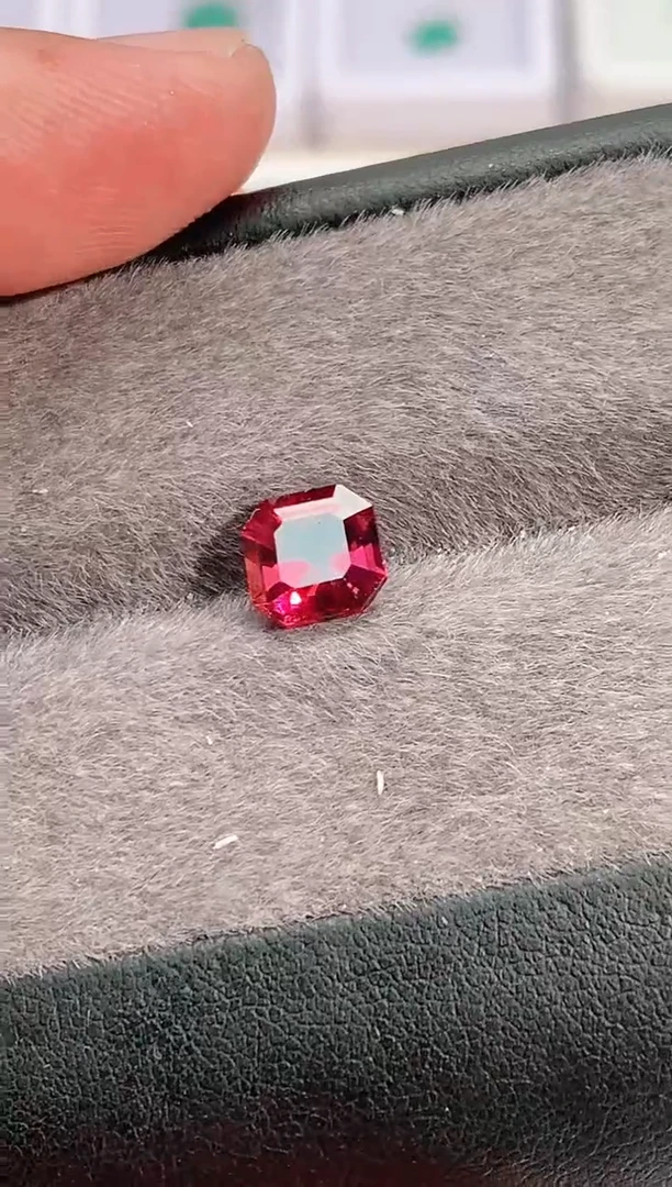 未镶嵌裸石碧玺1.97-1576天然碧玺