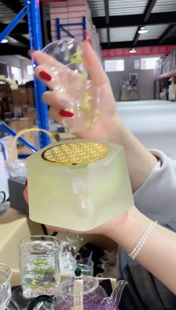 遇器梨花白燕主人杯拍一发二