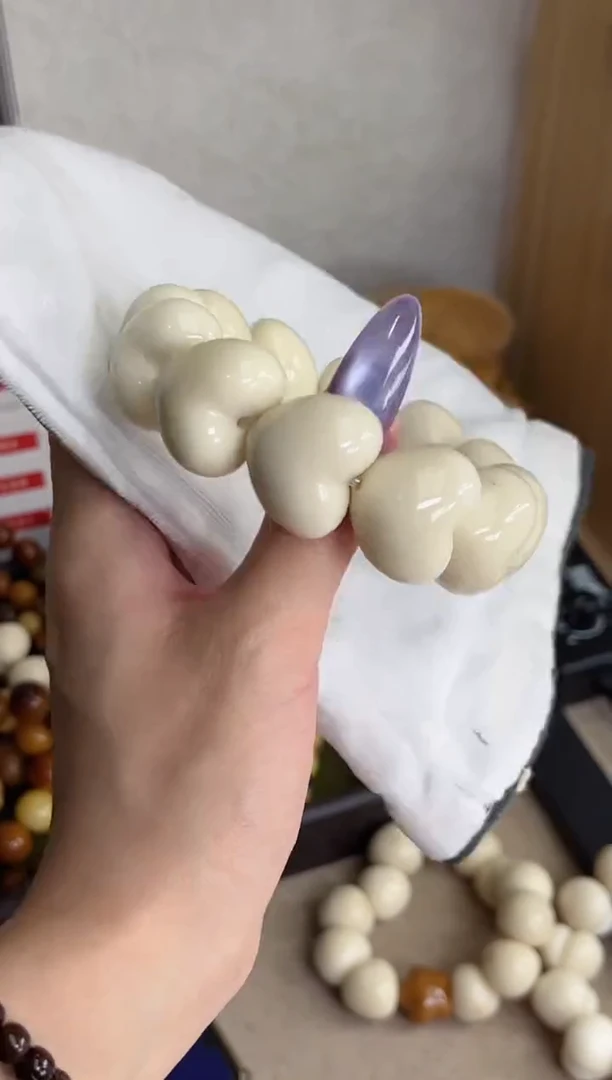 手串菩提根/象牙果象牙果爱心20*21瑕疵不补
