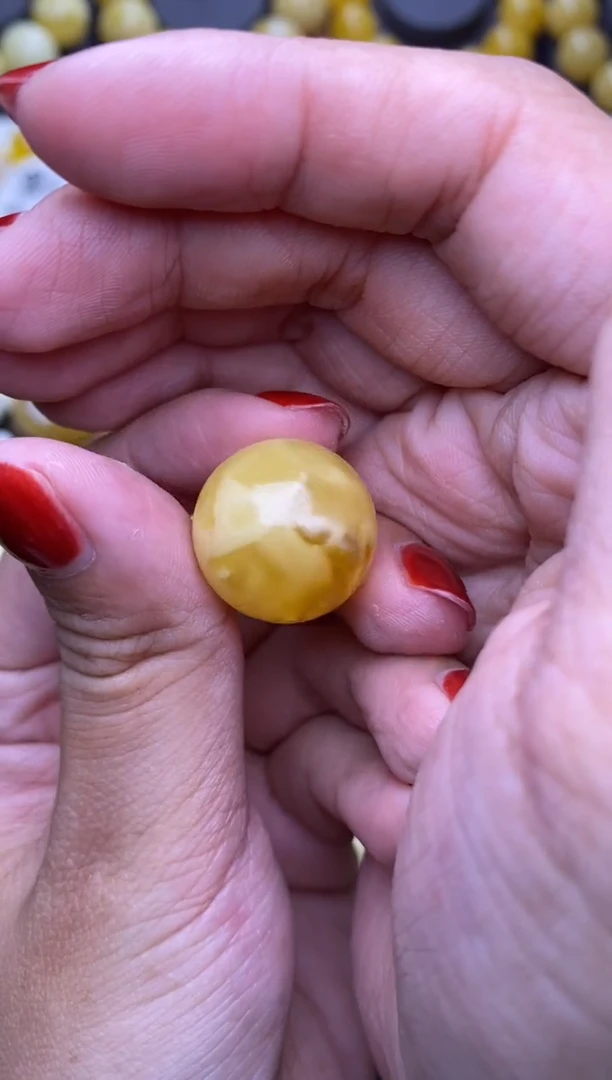 未镶嵌琥珀裸石大小姐珠宝84