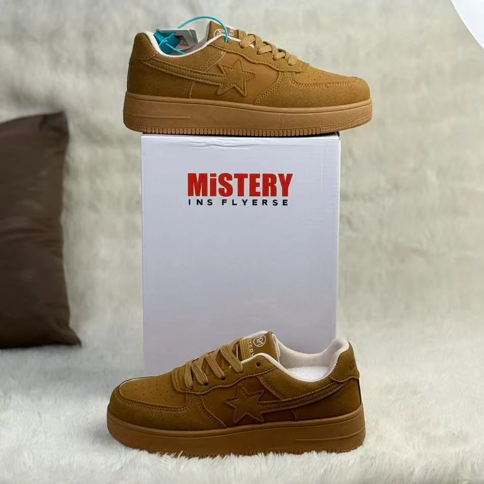 原创板鞋冬季2025潮流皮面时尚运动板鞋