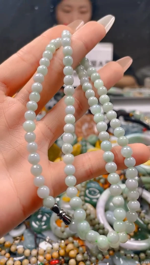 【闪购商品】翡翠颈饰未镶嵌5-6MM/U/翡翠A货一图一物