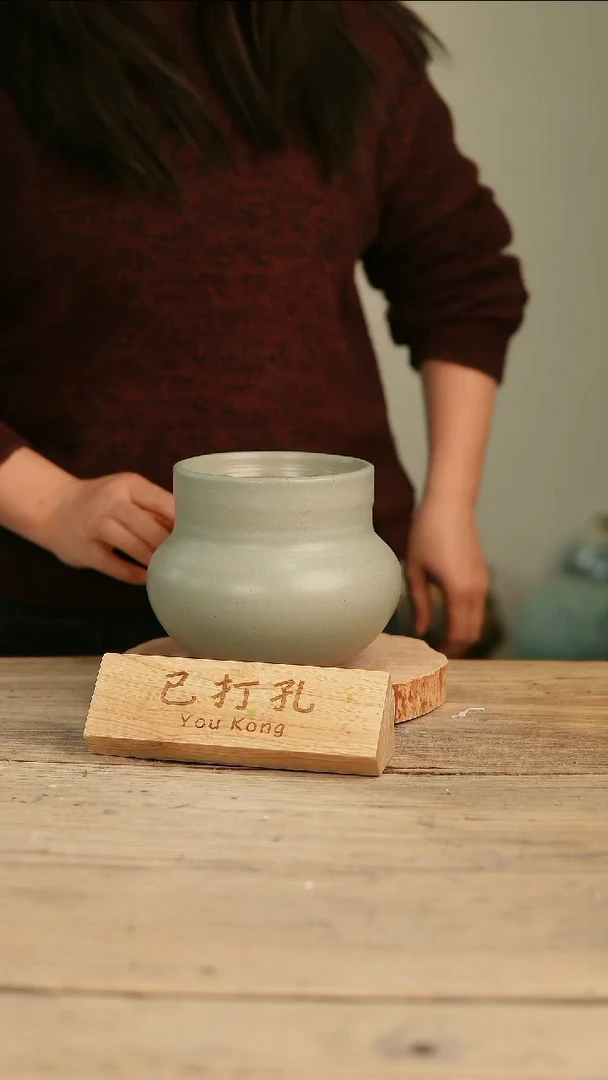 【闪购商品】摆件10-181高13口11误差2