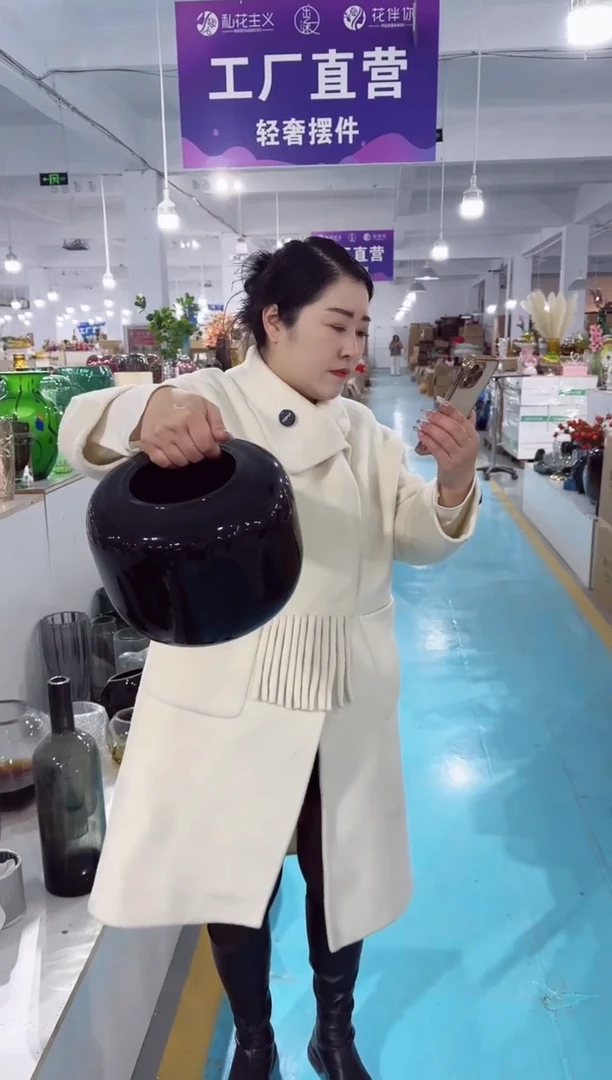 【闪购商品】玻璃UU外贸花瓶微瑕-M9LJ