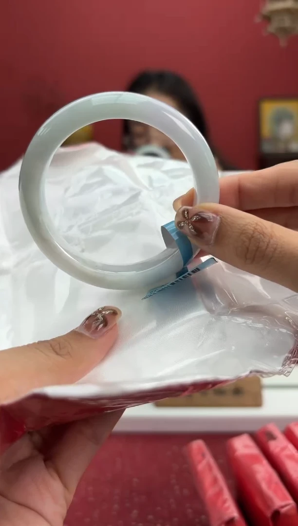 【闪购商品】翡翠手镯未镶嵌3手镯