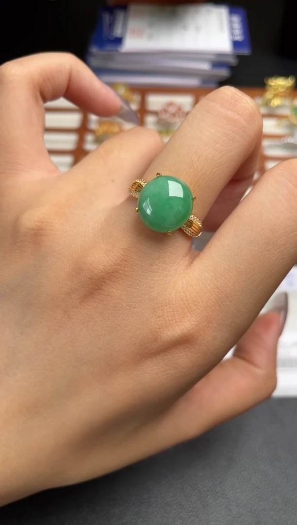 翡翠戒指银S925镶嵌一物一证一礼盒