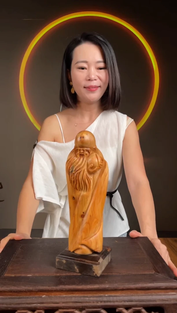 柏木（崖柏）手工摆件,先抢先得! 编号:37