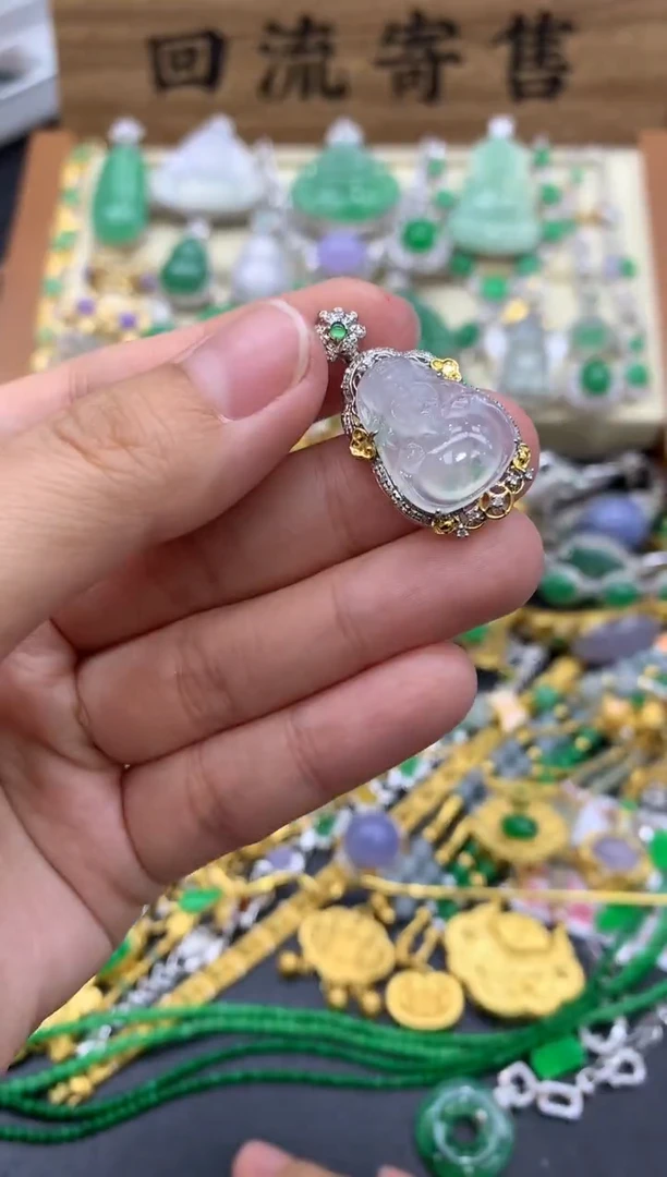 翡翠18K金镶嵌颈饰363-中国好珍宝