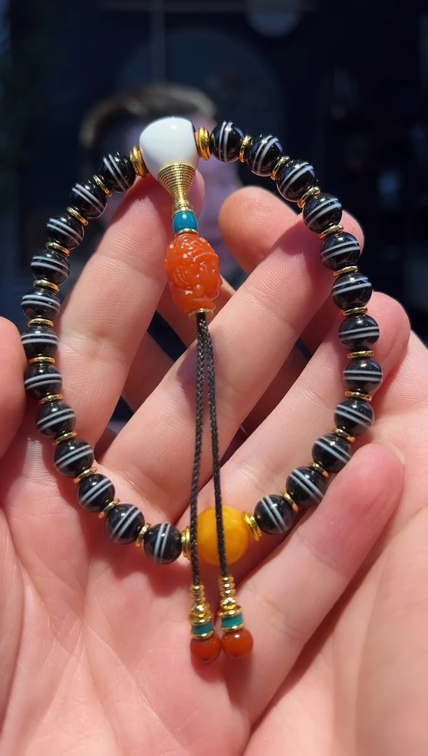 【闪购商品】玛瑙/玉髓手绳未镶嵌8+手持