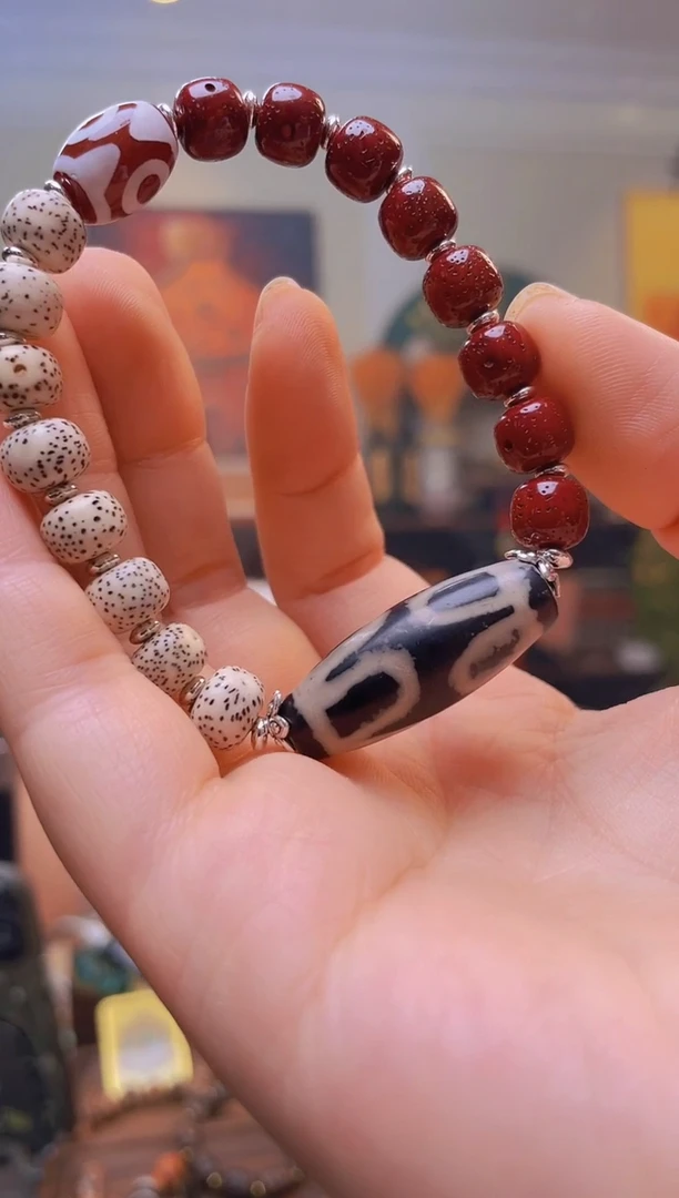 玛瑙/玉髓1未镶嵌【凰世今传】六瓣莲花手串