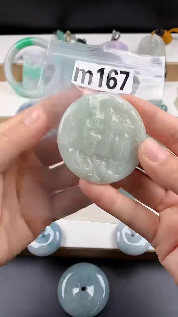 颈饰未镶嵌翡翠天然翡翠吊坠挂件