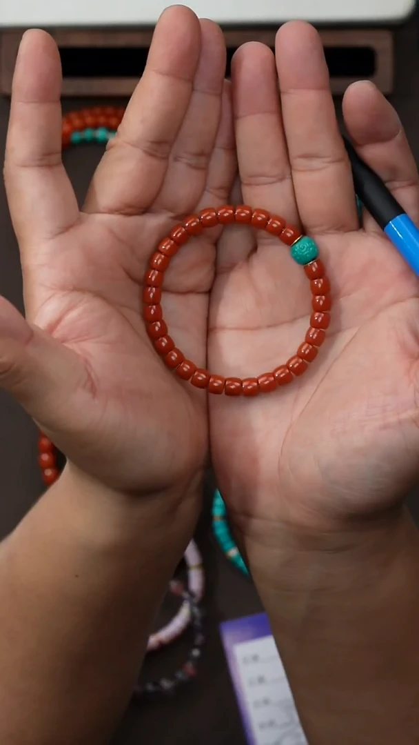 未镶嵌手串南红玛瑙Y****u南红手串