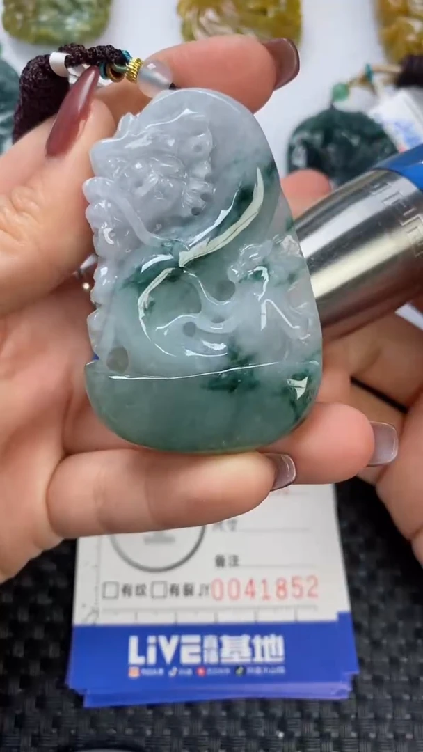 【闪购商品】翡翠颈饰未镶嵌11111111111111111
