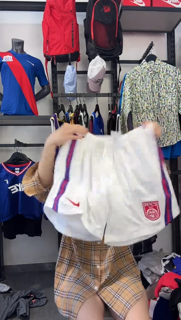 821编码 耐克卫衣服饰过款为准 尺码·XL