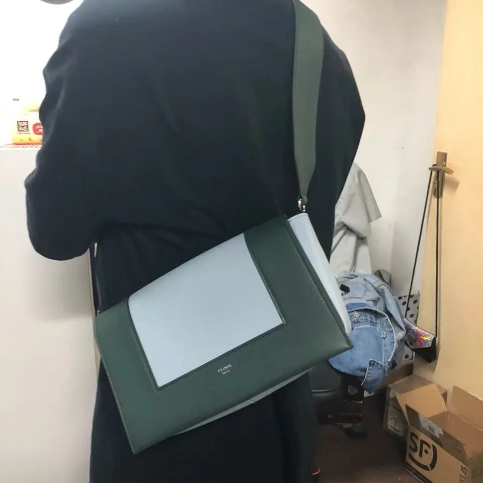 95新 Celine/思琳 坤球奢选 celine思琳farme绿拼蓝斜挎包