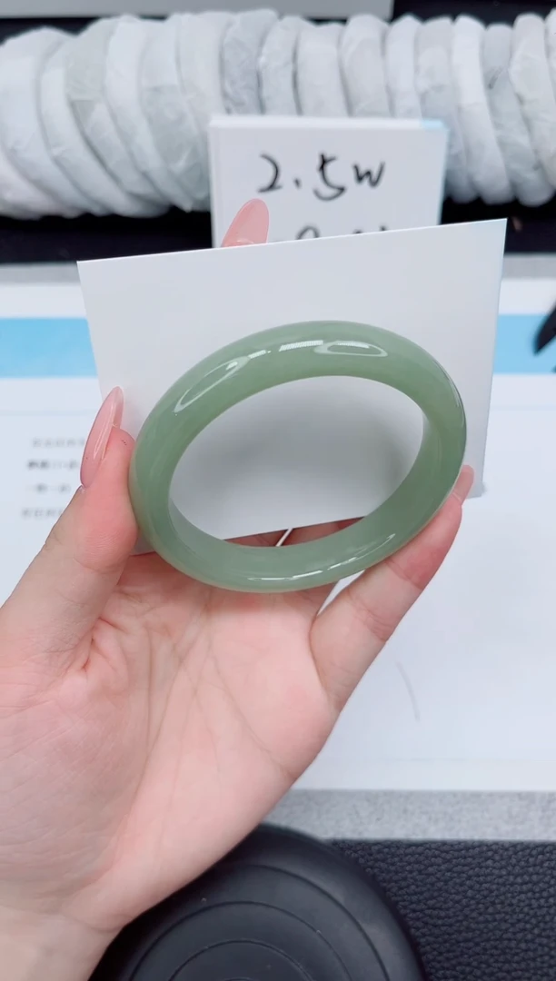 石英质玉手镯未镶嵌234-58.7