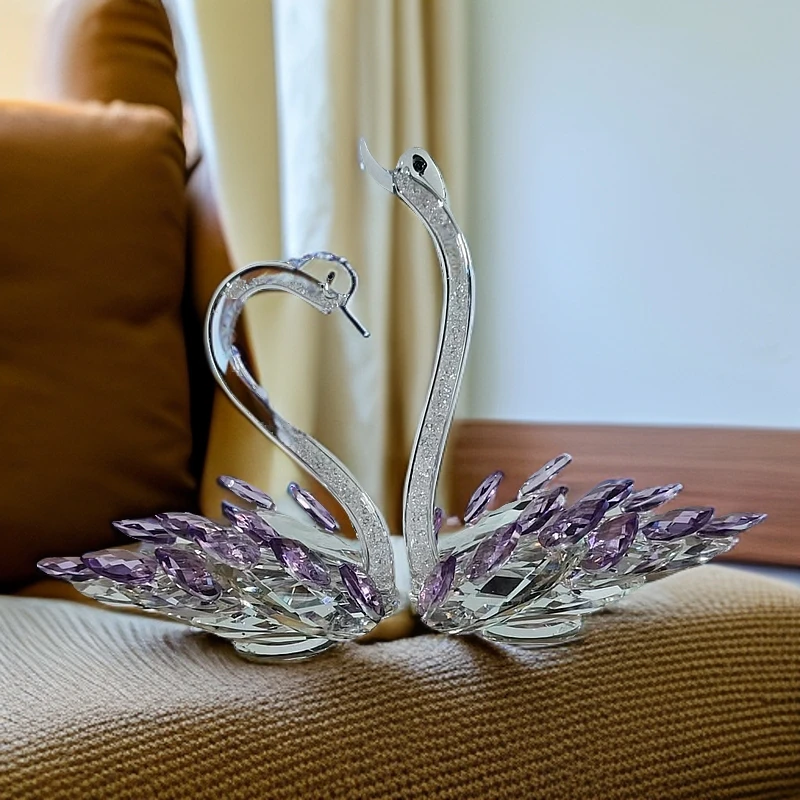 水晶天鹅玄关电视柜酒柜家居摆件轻奢高档结婚情人节礼物时尚可爱