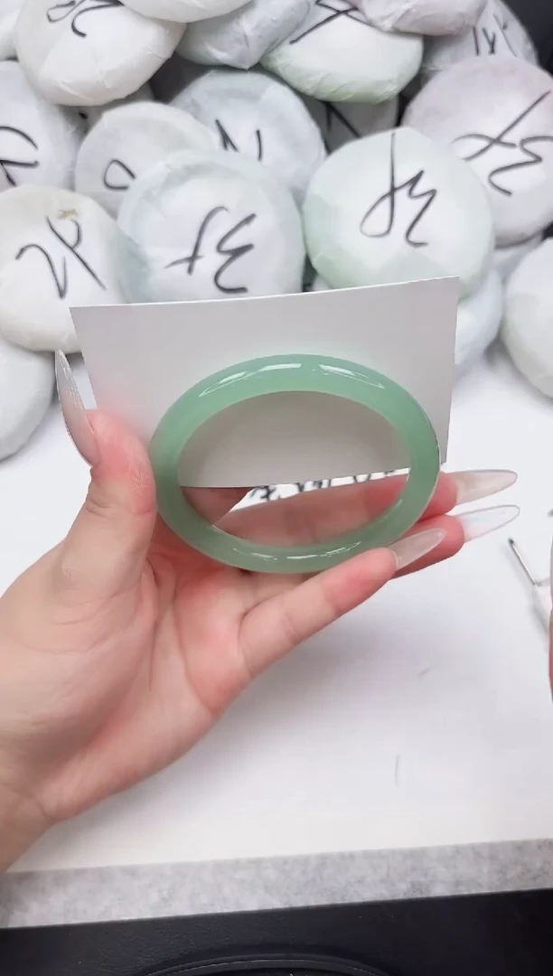 女款东凌手镯216-54.4