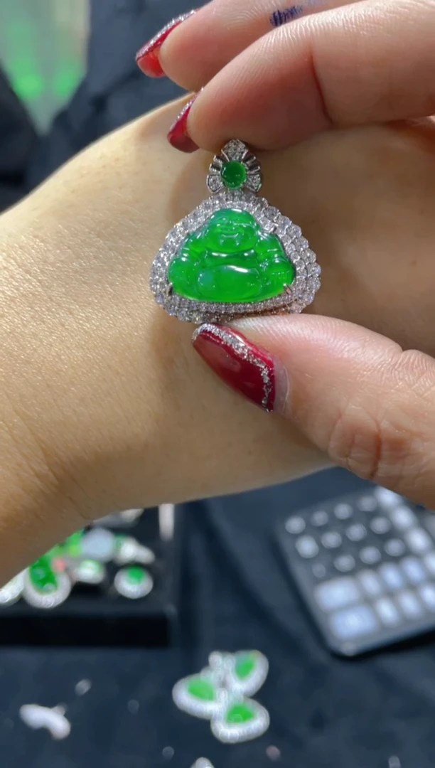 【闪购商品】定制翡翠未镶嵌天然A货翡翠 假一赔四