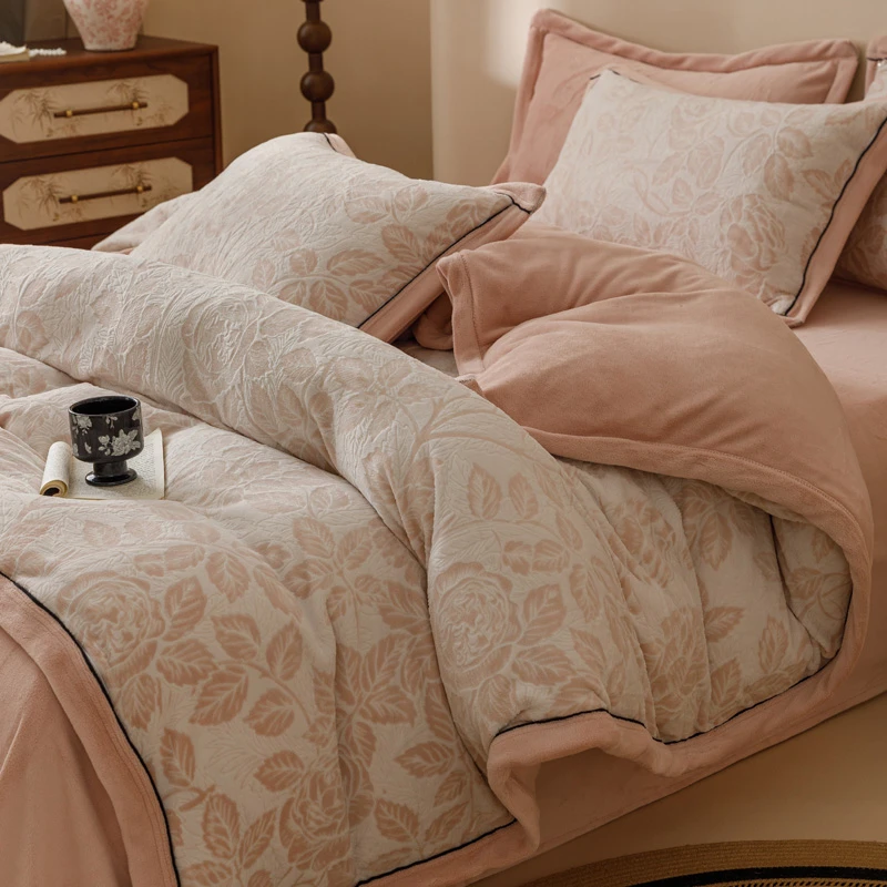 冬季双面牛奶绒四件套雕花珊瑚绒加绒床单被套三件套