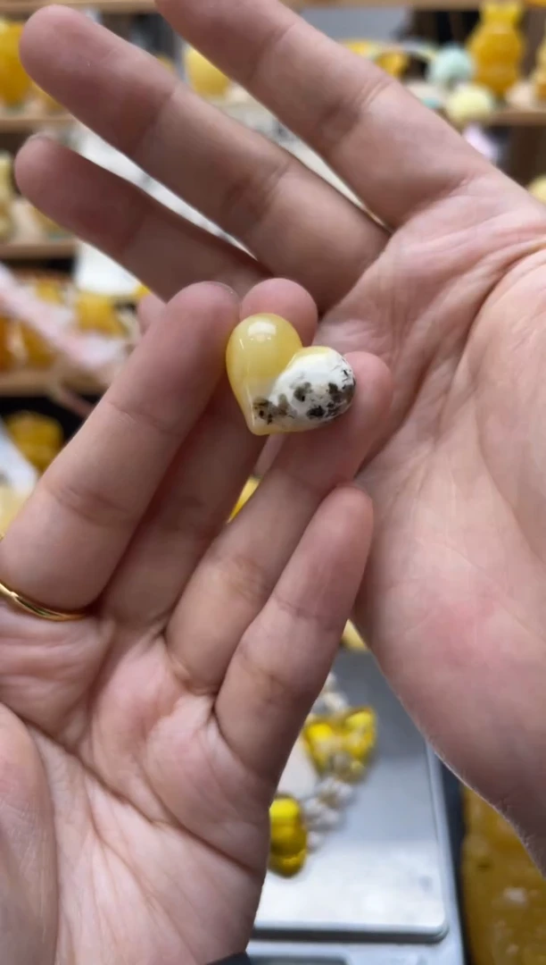 琥珀未镶嵌珠宝奇石051琥珀蜜蜡微瑕