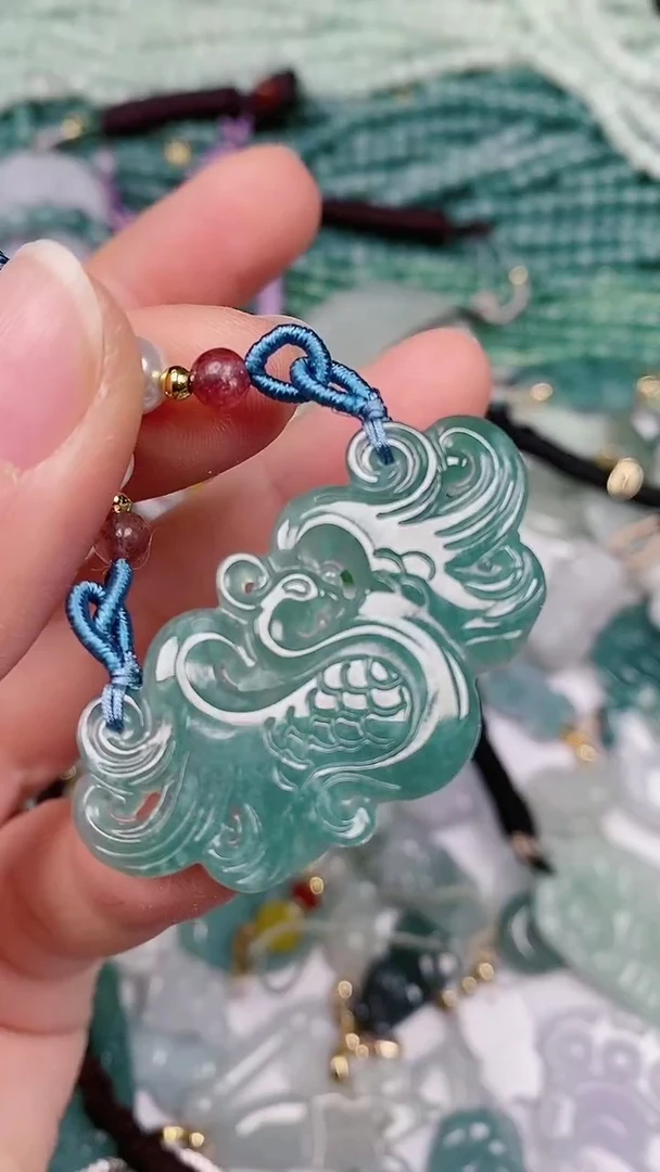 【闪购商品】翡翠颈饰未镶嵌00000472